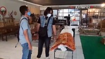 Suasana Seram di Warung Ketan Horor Surabaya