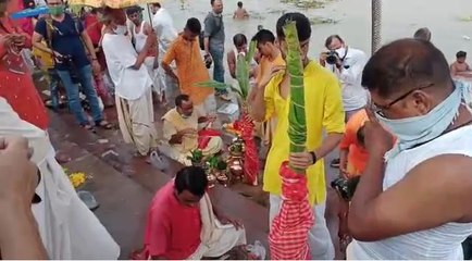 ঘাটে ঘাটে নবপত্রিকা স্নান এর মাধ্যমে দুর্গাপূজার সূচনা |Oneindia Bengali