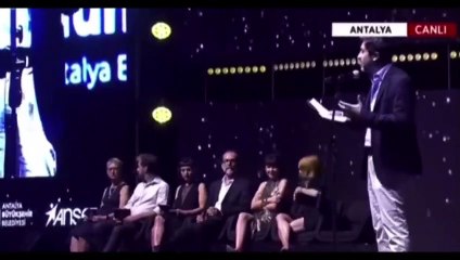 Kültür Bakanı’nın alkışlamadığı yönetmen Emin Alper’in Antalya Altın Portakal’da gölgede kalan konuşması