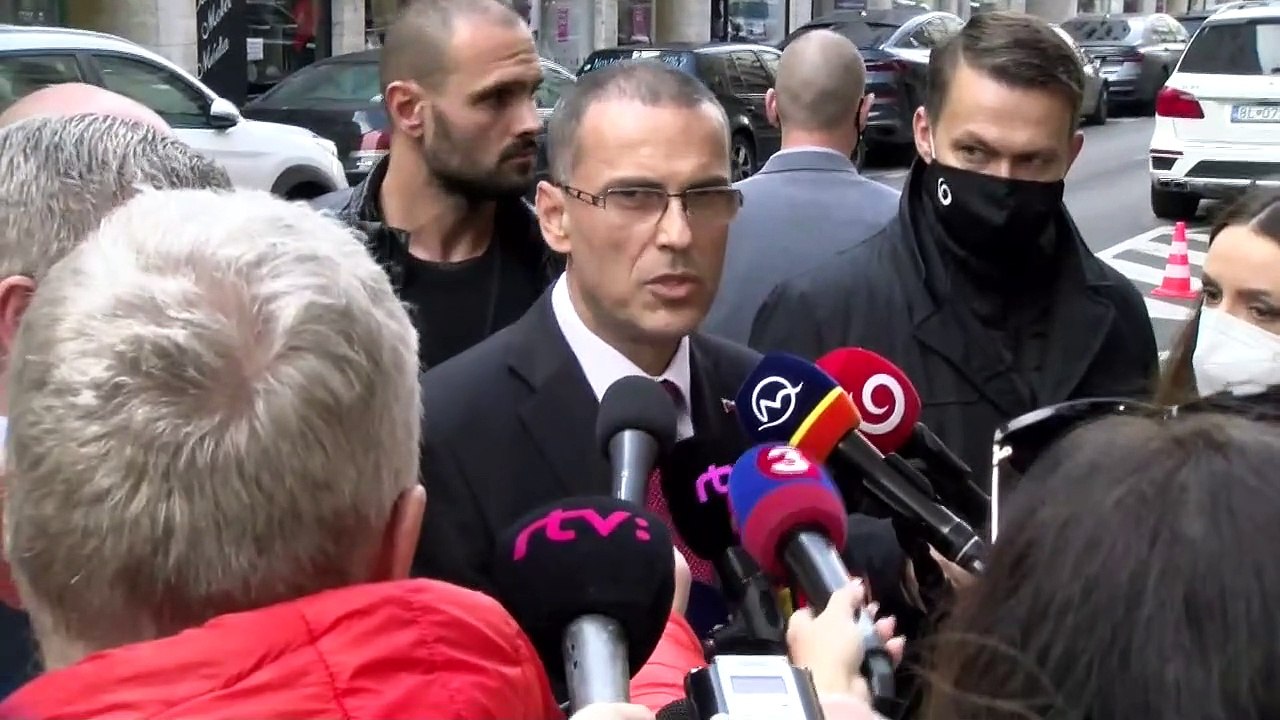 ZÁZNAM: Eliminácia šírenia poplašných správ v súvislosti s očkovaním - V. Lengvarský, K.Száz a M. Žilinka