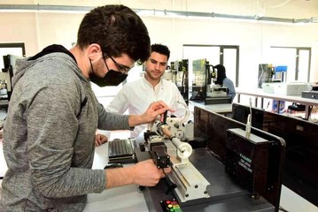 Yıldırımlı gençler meslek sahibi oluyor