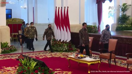 Indonesia Dibanjiri Pinjol Ilegal, Presiden Jokowi Minta OJK Segera Turun Tangan