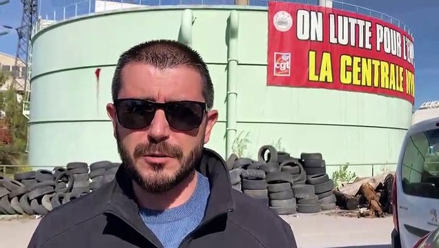 Nicolas Casoni co-secrétaire général du syndicat prend la parole pour expliquer les raisons du conflit à la centrale de Gardanne