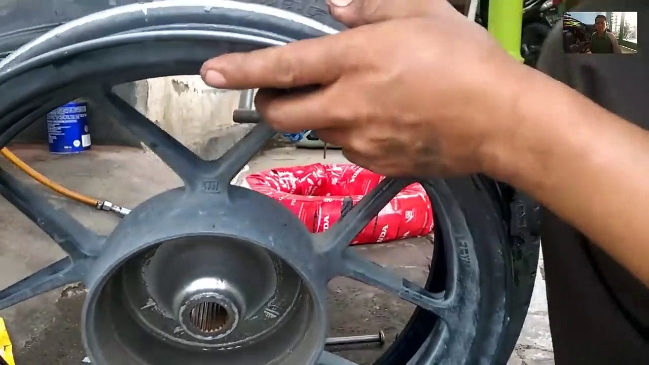 Ganti Ban Tubeless Secara manual