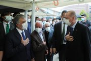 Cumhurbaşkanı Erdoğan ile Abdullah Gül uzun bir aradan sonra yan yana! Cenazede selamlaştılar