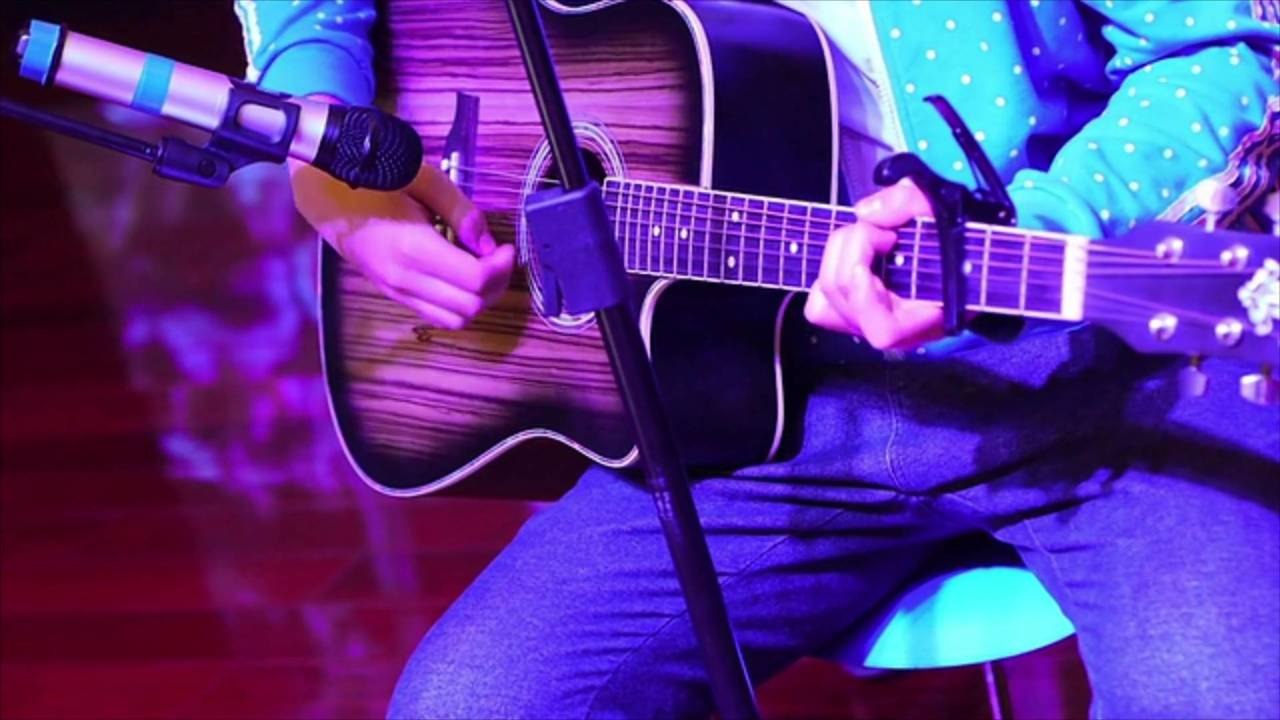 Alan Jackson and Daughter Ali Surprise Crowd with Moving Duet in Nashville