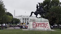 WASHINGTON - Çevrecilerin Beyaz Saray yakınlarında düzenlediği miting ikinci gününde