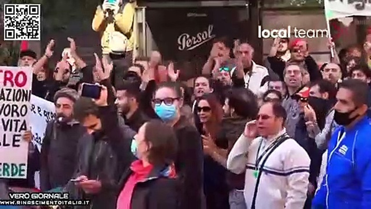 E' tornata la strategia della tensione
