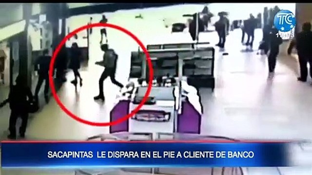 VIDEO | Así fue el robo a una persona en un centro comercial de Guayaquil