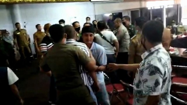 Bahas Tambang Ilegal, Anggota DPRD Kabupaten Bungo Nyaris Adu Jotos dengan Warga