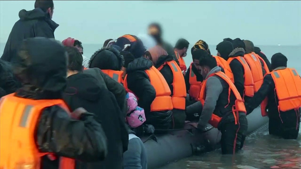 Mit britischem Geld: Frankreich sichert die Seegrenze