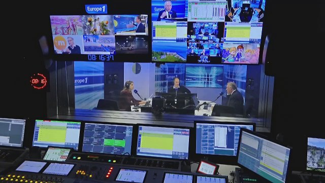 François Bayrou : Les partis politiques ne se construisent pas autour d'une personnalité politique individuelle