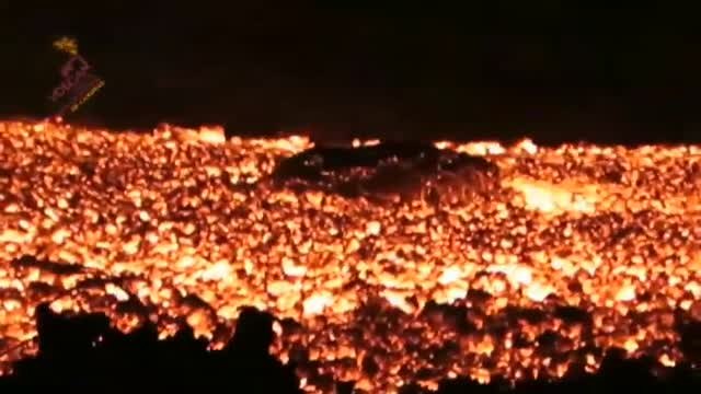 El avance de la tercera colada amenaza nuevas viviendas y ha obligado a desalojar a 800 personas