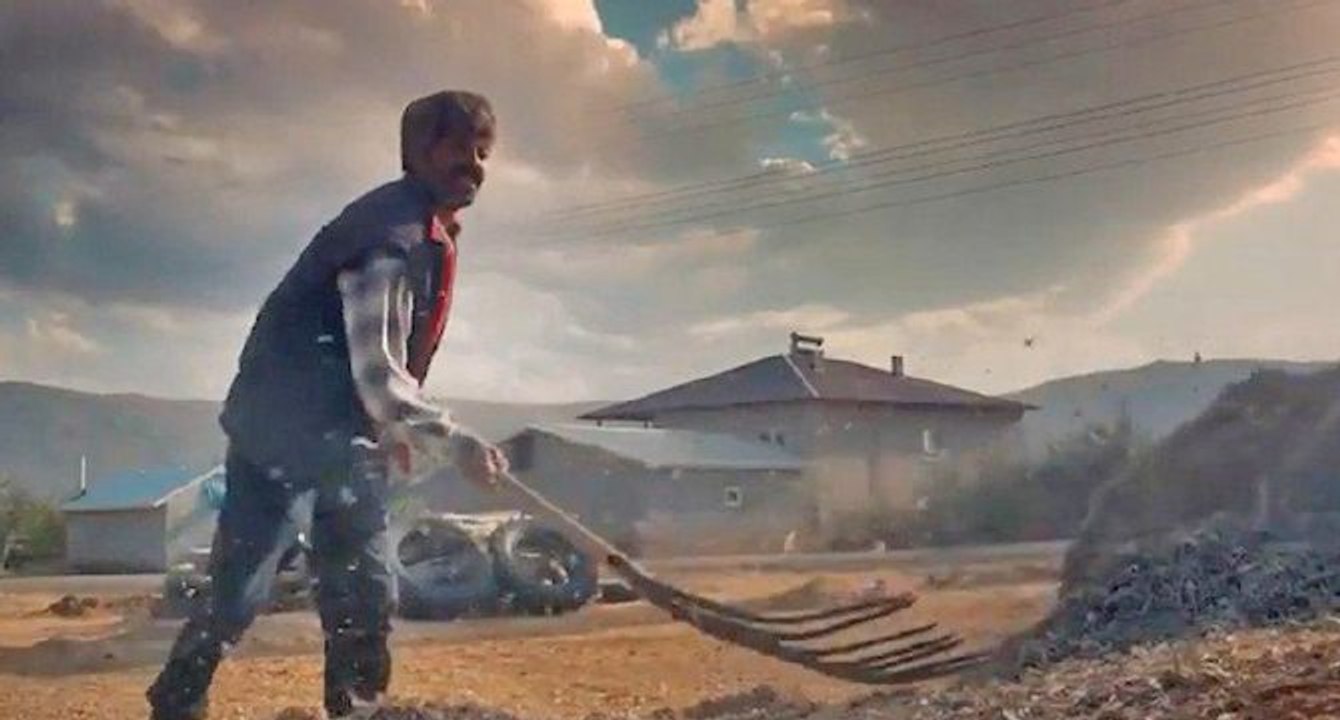 22 yıllık çiftçinin isyanı: Hayvanları bırakın...