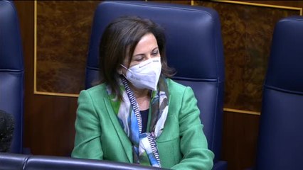 Robles a Rufián en defensa de las FFAA: "Mientras usted está pensando la frase ocurrente y mirándose al espejo, ellos están salvando vidas"