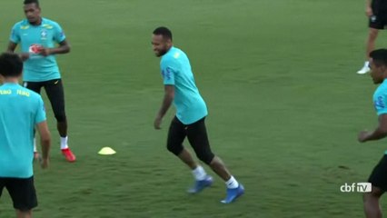Neymar dans la tourmente : Thiago Siva vient à sa rescousse