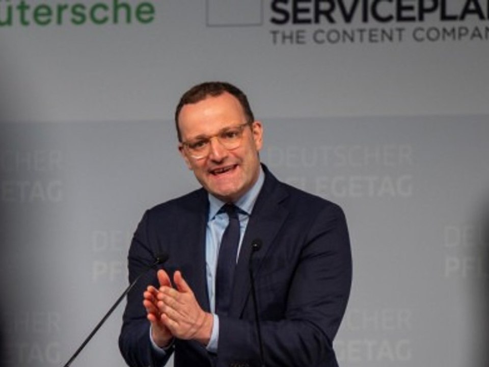 4.000 Euro für Pflegekräfte? Spahn kann bei Lohnforderung 'mitgehen'