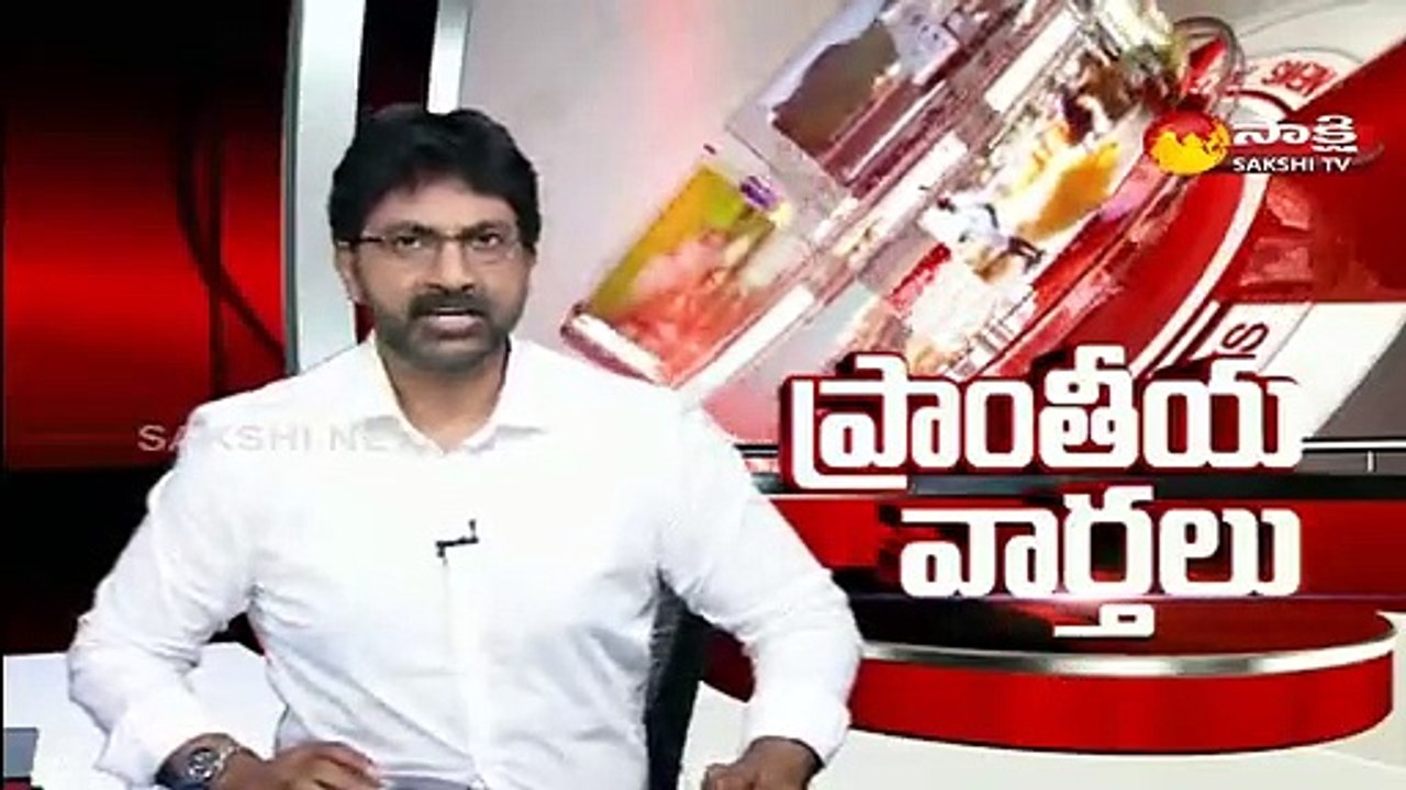 లక్ష గాజులతో గజలక్ష్మి అమ్మవారు