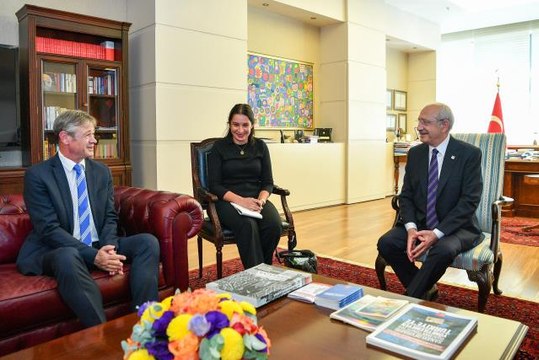 CHP Genel Başkanı Kılıçdaroğlu, İsviçre'nin Ankara Büyükelçisi Ruch'u kabul etti