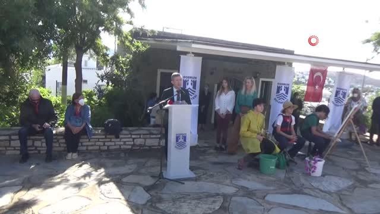 Cevat Şakir'in anma töreninde kriz