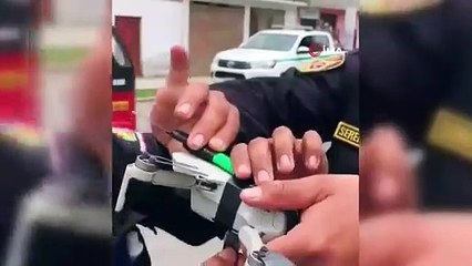 Elektrik teline asılı kalan güvercin drone ile kurtarıldı