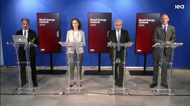 La AIE insta a invertir de forma masiva y rápida en las energías limpias, a dos semanas de la COP26