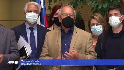 Oposição pede impeachment de Piñera