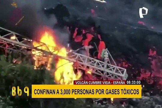 Volcán Cumbre Vieja: lava llega a cementera y provoca nube de gases tóxicos
