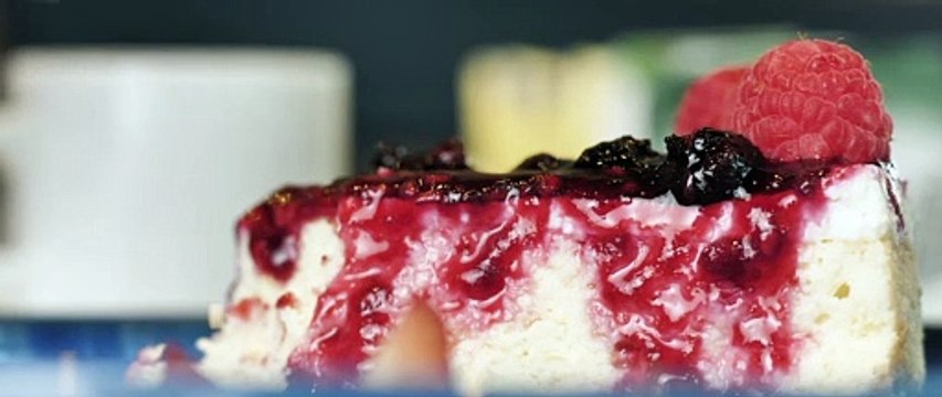 تشيز كيك شوكولاتة بالكرز
