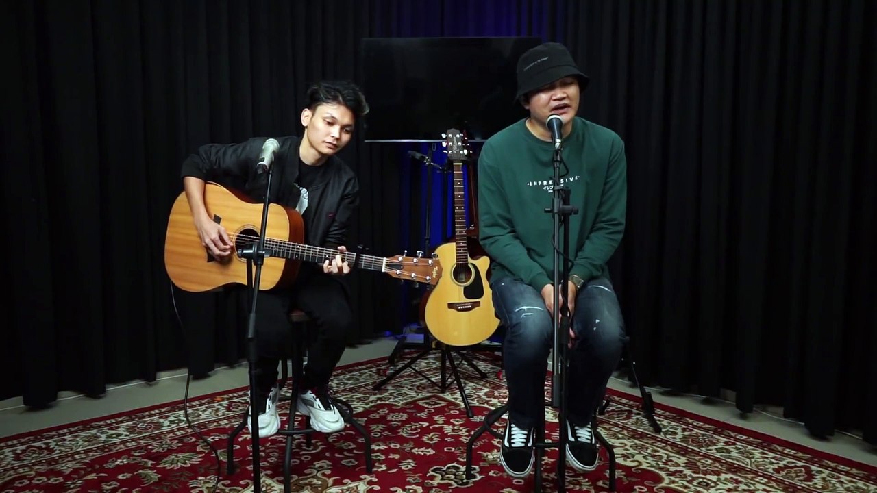 Lagu # Gerimis Mengundang# SLAM# di cover oleh  Adlani Rambe X Angga Candra