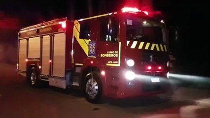 Bombeiros combatem incêndio em plantação de eucalipto no Bairro XIV de Novembro