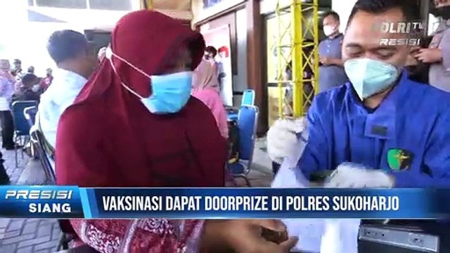 Antusias Ikuti Vaksinasi, Warga Sukoharjo Dapat Doorprize