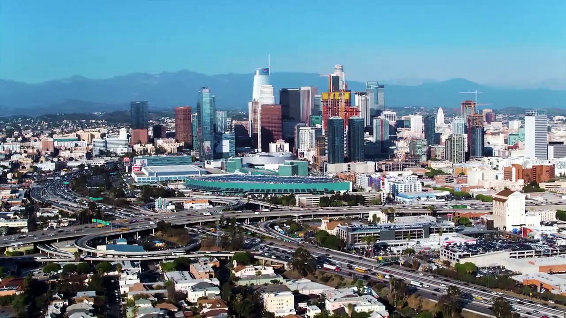 Los Angeles, California in 8K ULTRA HD - The City of Angels