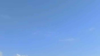 El ruido que ha causado el avión en un vídeo grabado desde la zona oeste de la capital.