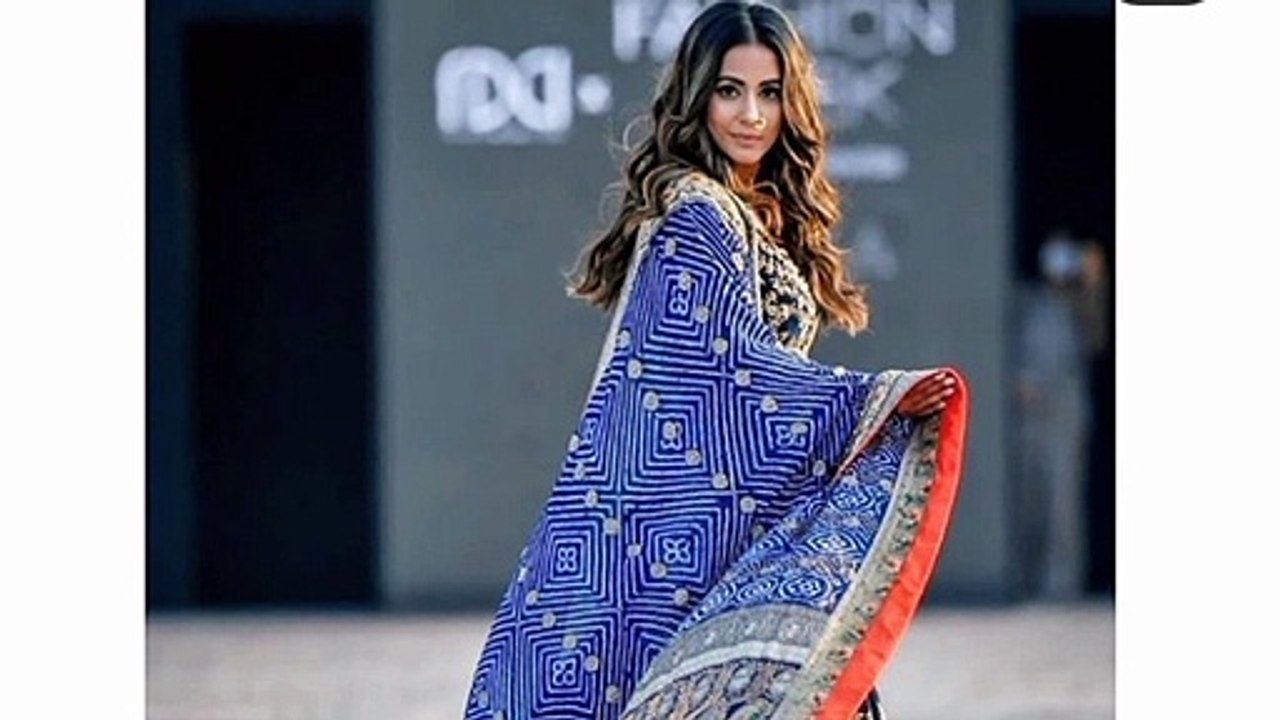 HIna Khan, #hinakhan