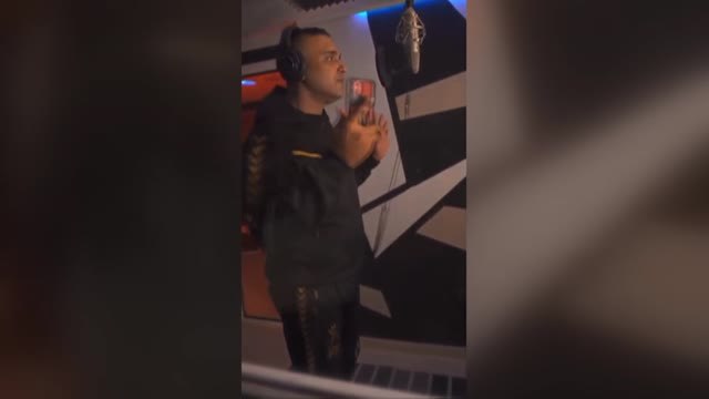 Un rapero que lo ha perdido todo bajo la lava lanza un tema para aliento de los palmeros