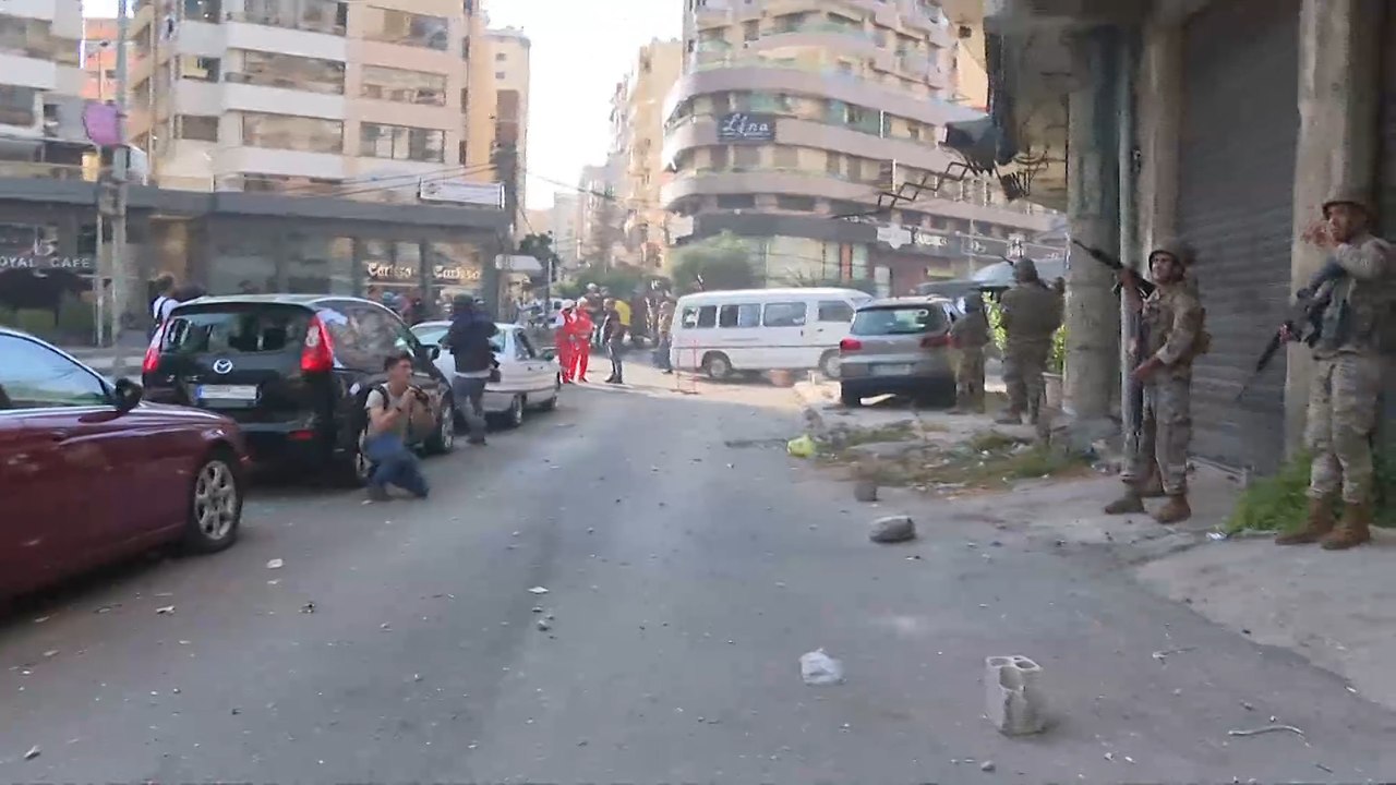 الجزيرة ترصد أوضاع أحياء شهدت اشتباكات مسلحة في بيروت