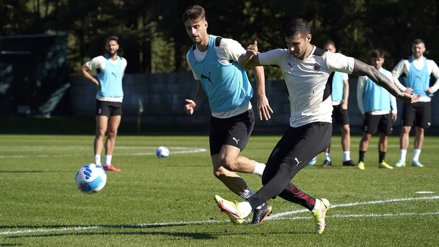 Milanello: squadra al lavoro verso l'Hellas Verona