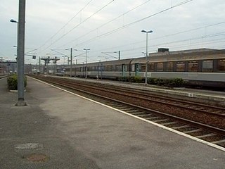 départ de la bb 67570 avec 8 voitures corails