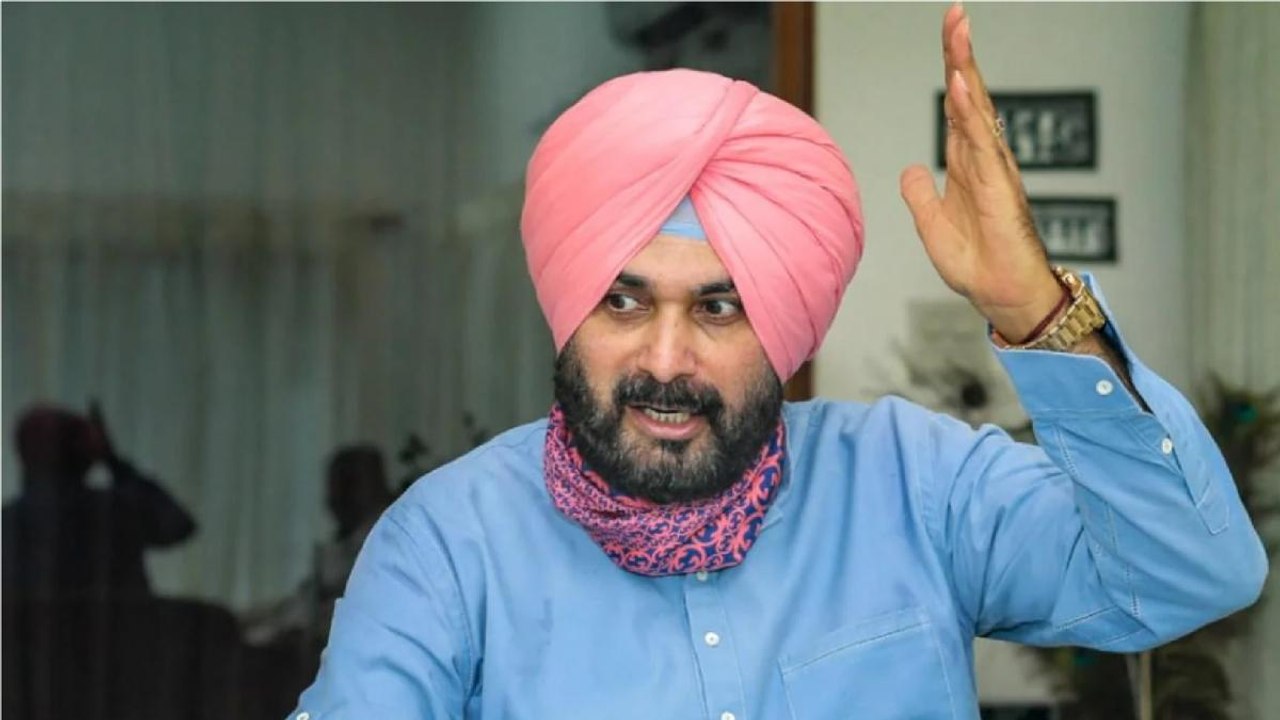 Sidhu to remain Punjab Congress chief|Shatak