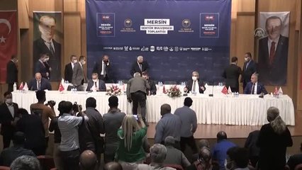 Pakdemirli: "Küresel belirsizlik emtia fiyatları kadar da gıda fiyatlarını arttırdı"
