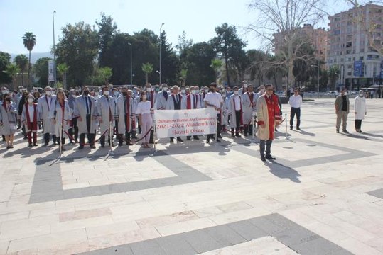 Korkut Ata Üniversitesinde yeni akademik yılı açılış töreni yapıldı