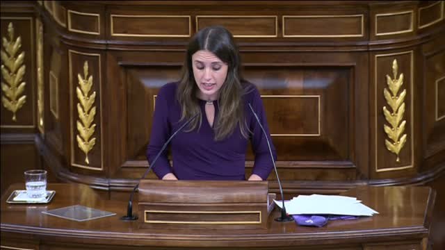 Irene Montero denuncia en el Congreso las preguntas que culpabilizan a las mujeres violadas