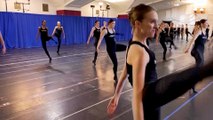 New Yorks legendäre Radio City Rockettes tanzen wieder