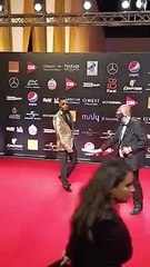 شاهدوا ما فعله محمد رمضان أمام كاميرات الصحفيين في افتتاح الجونة 2021