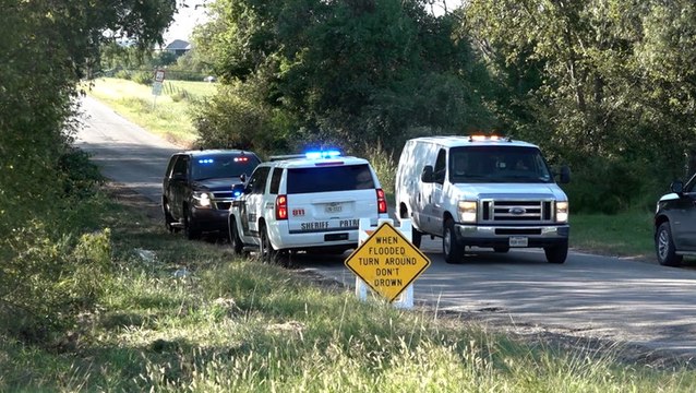 Woman and 5-year-old swept away by floodwaters in Texas