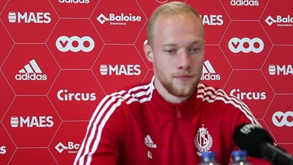 Standard : Arnaud Bodart réagit au changement d'entraîneur