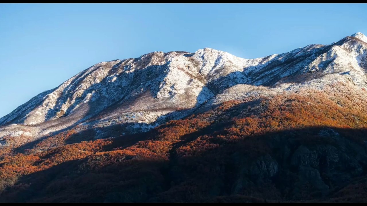 Sunset, mountains, heavy snow, sea of clouds, lakes, waterfalls, starry sky, sunrise.