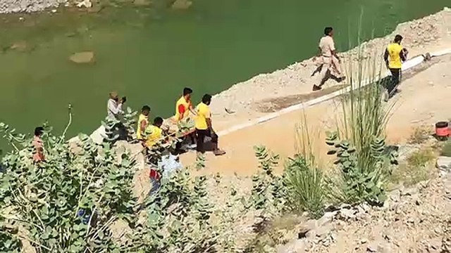 खदान में डूबे सगे भाई: 25 फीट गहराई में 17 घंटे बाद मिला छोटे भाई का शव