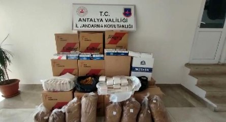 Kiraladıkları evi kaçak nargile tütün imalathanesine çevirdiler